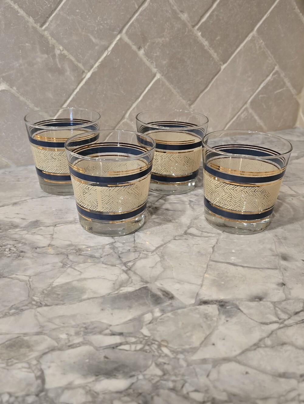 Vintage Mid Century Modern Set of 4 Drinking Glasses Barware Blue Gold Cups